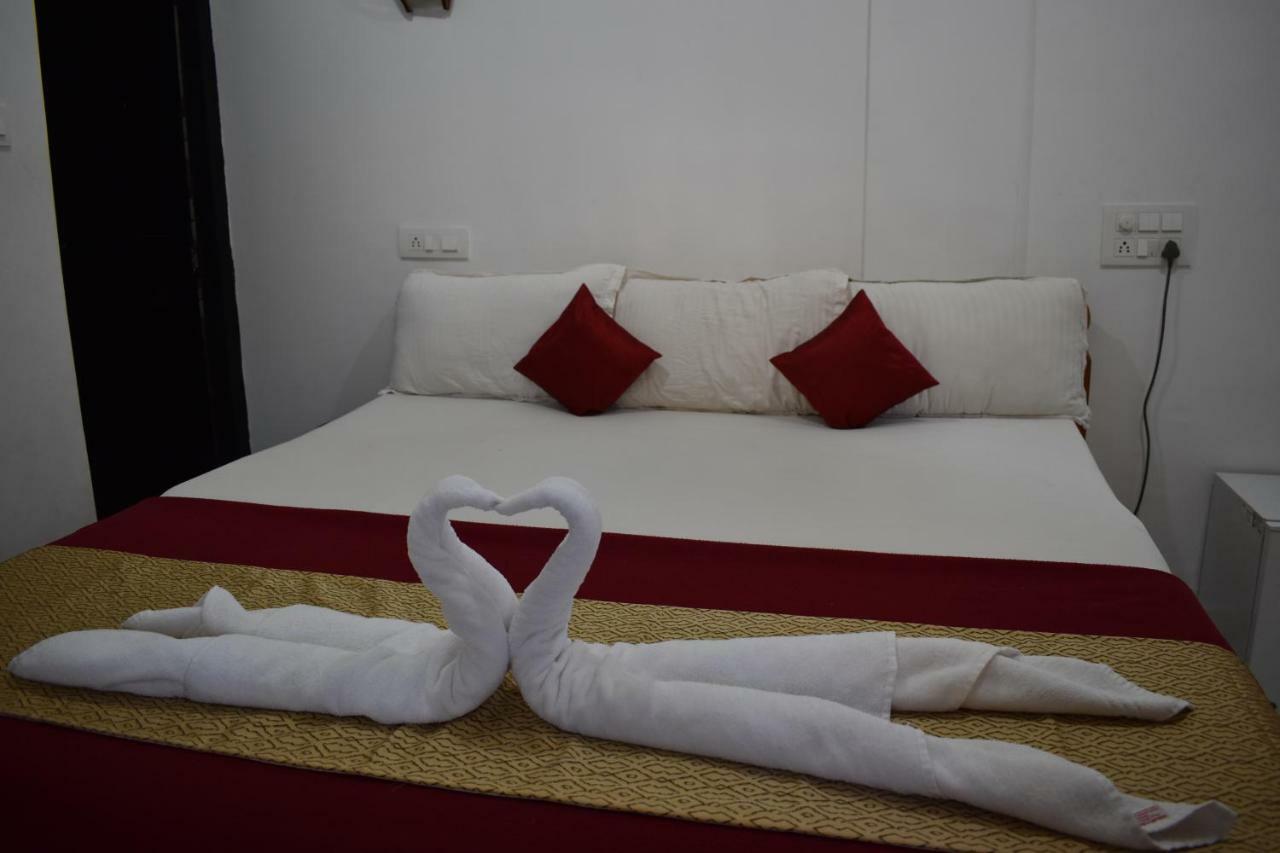 Hotel Mj Beach Resort 巴加 外观 照片