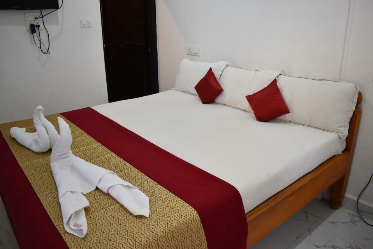 Hotel Mj Beach Resort 巴加 外观 照片